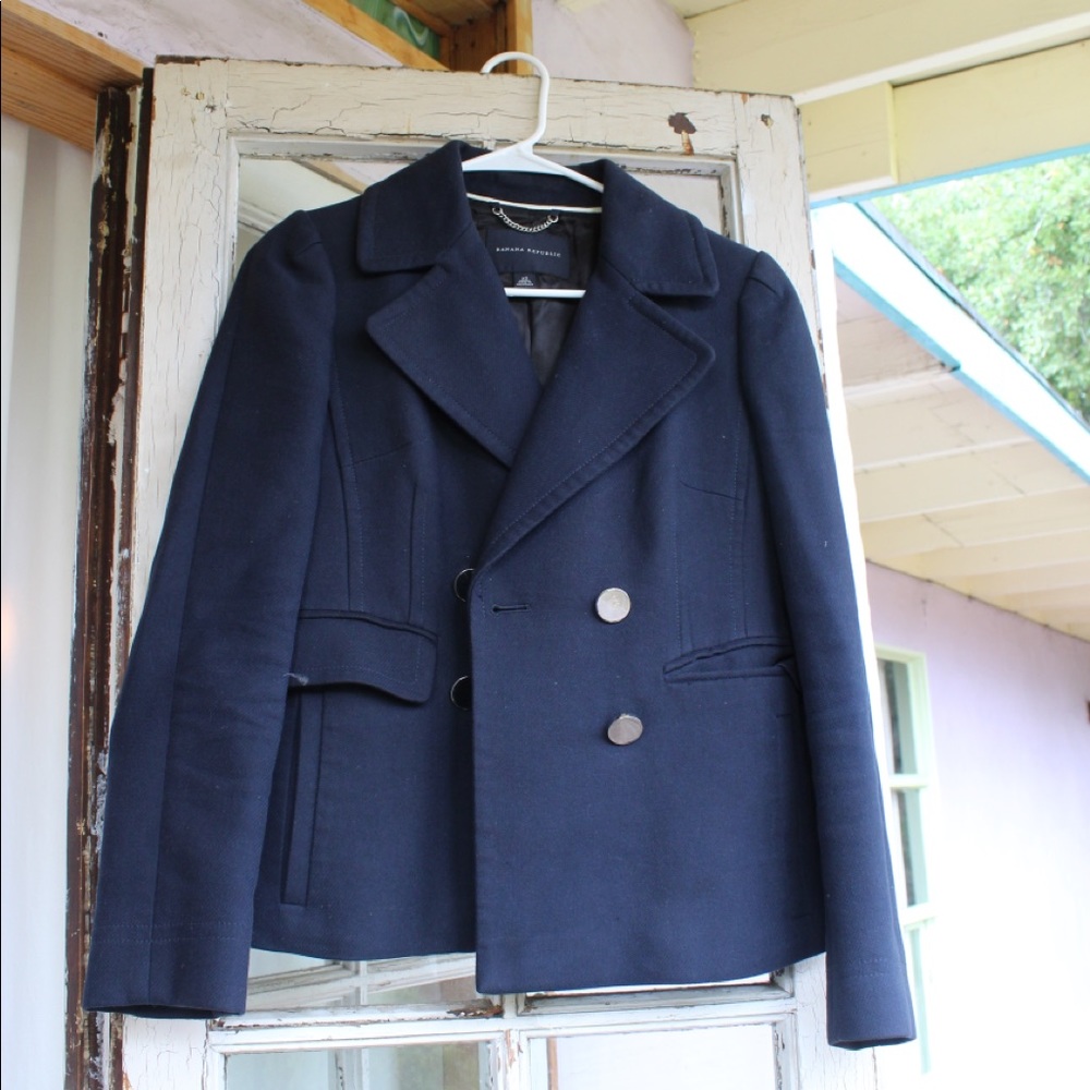 A nice navy blue blazer.